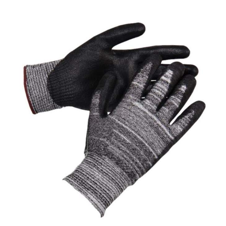 Заказать он-лайн Перчатки для защиты от порезов с полиуретановым покрытием серые EDGE в интернет-магазине Строительный дом на Приморской 27 в Хабаровске с доставкой.